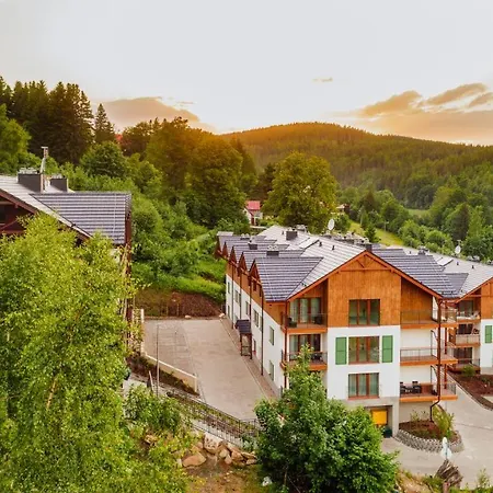 Karpatia, Sun & Snow