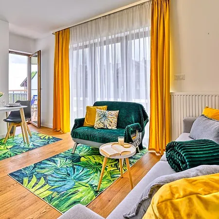 Karpatia, Sun & Snow *