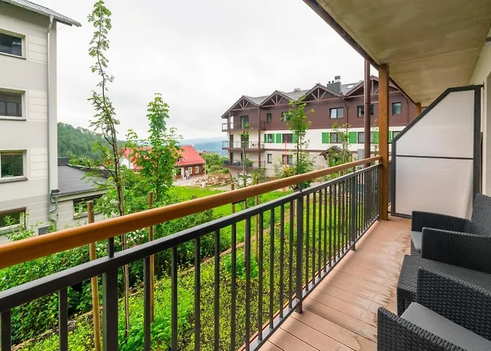 Karpatia, Sun & Snow * كارباش