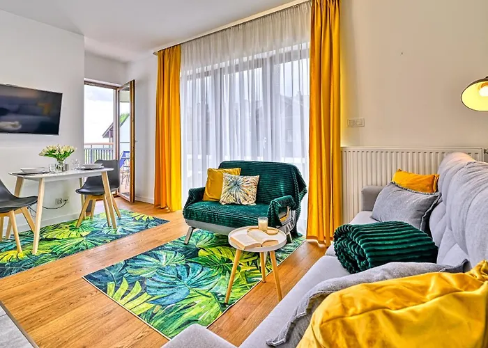 Karpatia, Sun & Snow *