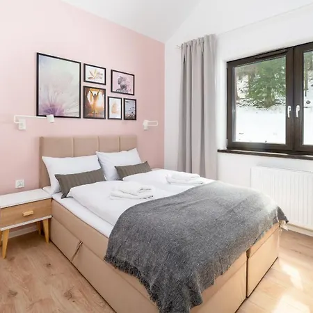 Karpatia, Sun & Snow * كارباش