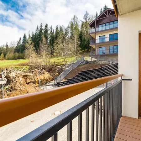 Karpatia, Sun & Snow شقة كارباش