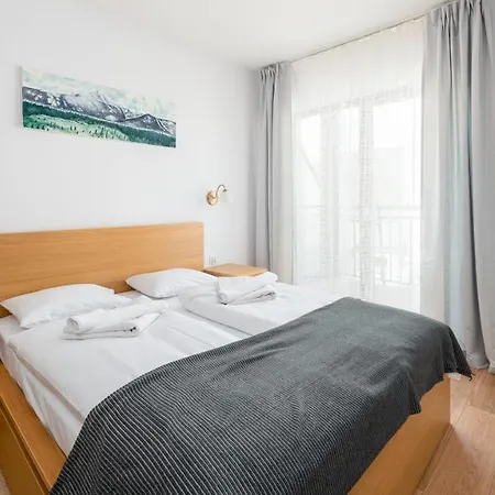 Karpatia, Sun & Snow Appartement *