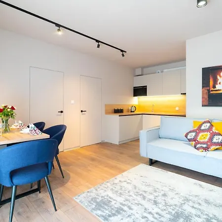 Karpatia, Sun & Snow *