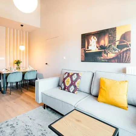 Karpatia, Sun & Snow Appartement *