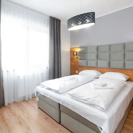 Karpatia, Sun & Snow