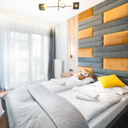 Karpatia, Sun & Snow Appartement *