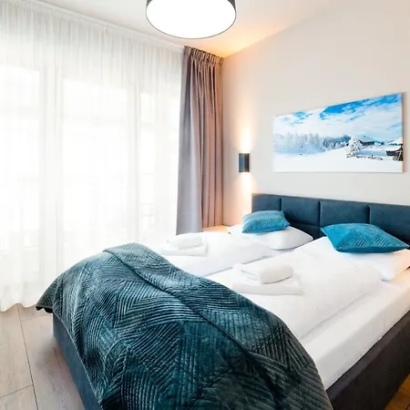 Karpatia, Sun & Snow Appartement *