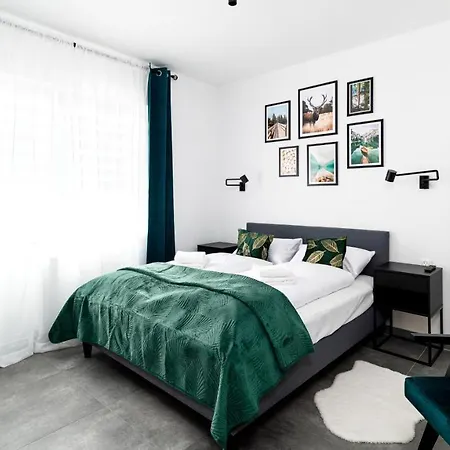 Karpatia, Sun & Snow Карпач